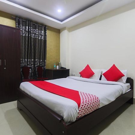 Nowgong Oyo 27619 Hotel Blue Bird Annexe מראה חיצוני תמונה