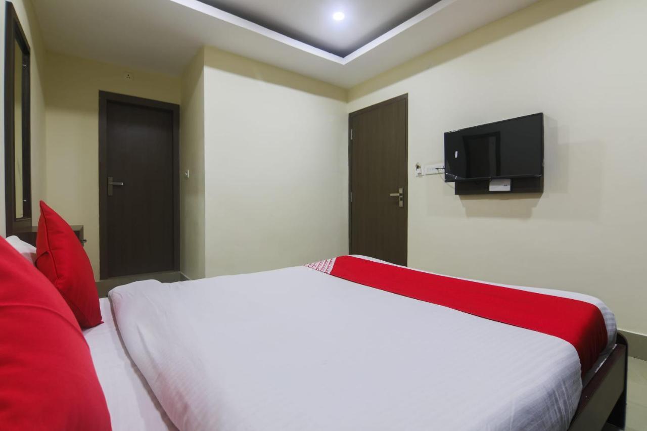 Nowgong Oyo 27619 Hotel Blue Bird Annexe מראה חיצוני תמונה