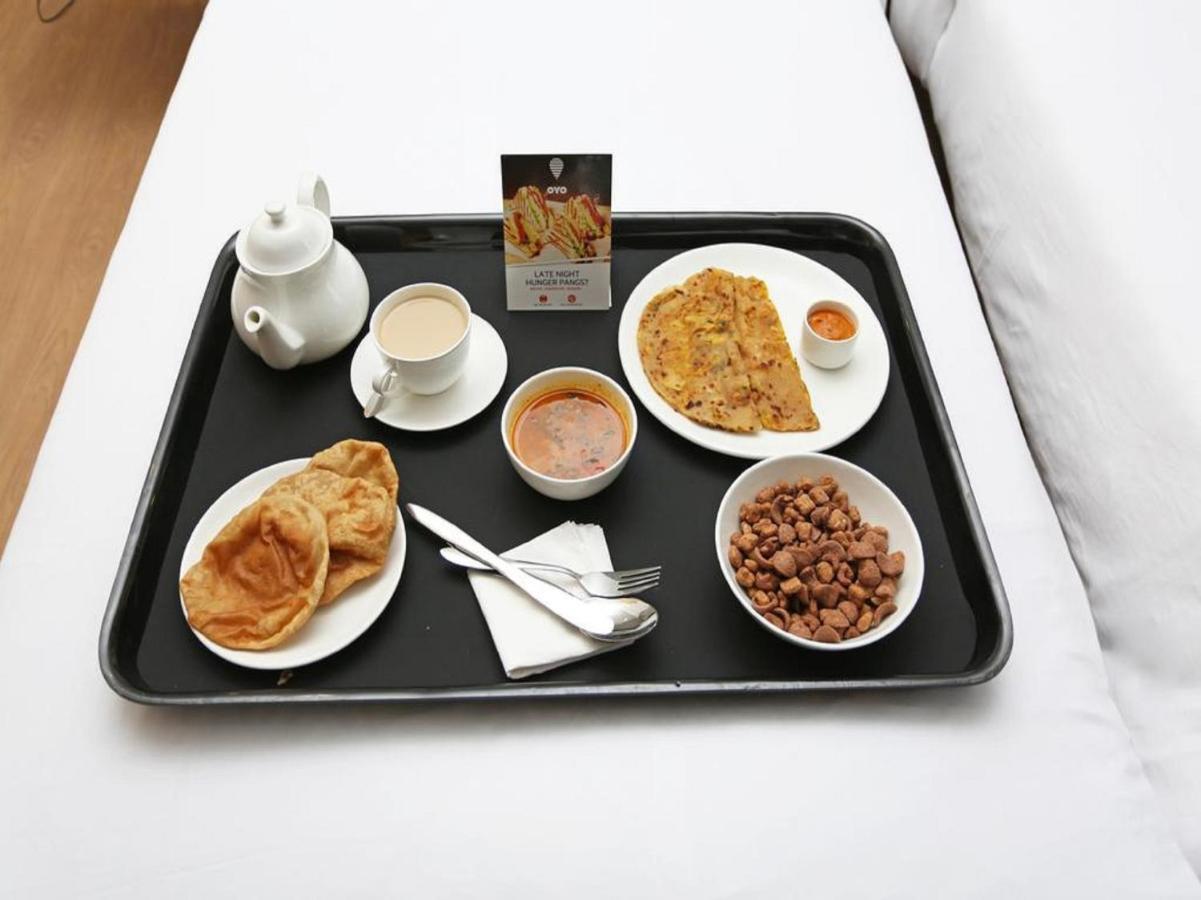Nowgong Oyo 27619 Hotel Blue Bird Annexe מראה חיצוני תמונה